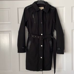 Women’s Raincoat